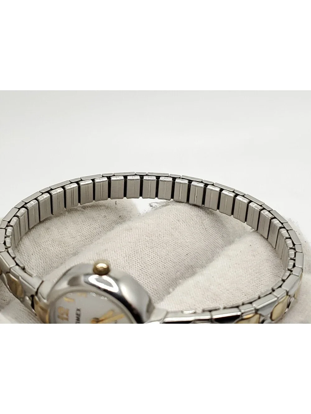 Timex Indiglo Quartz Watch New Battery Silver Tone White Dial Round 19mm